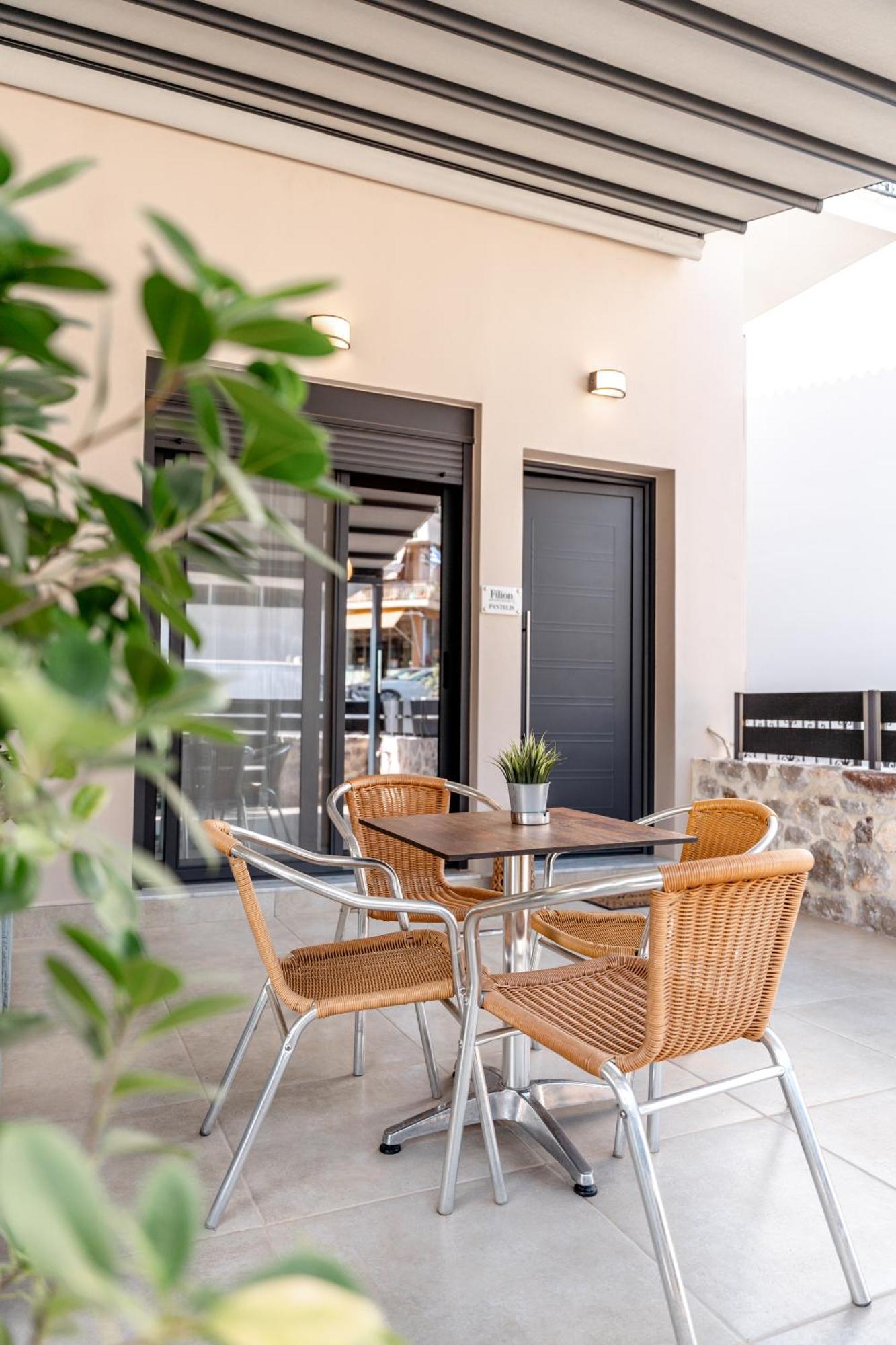 Filion Apartments نافبليو المظهر الخارجي الصورة