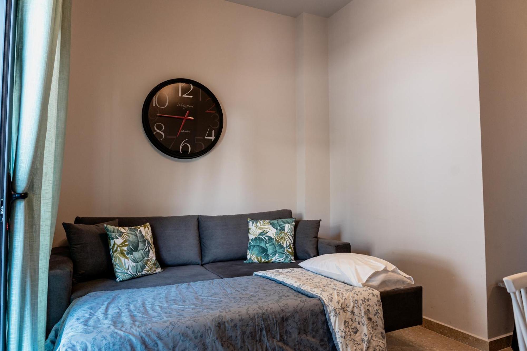Filion Apartments نافبليو المظهر الخارجي الصورة