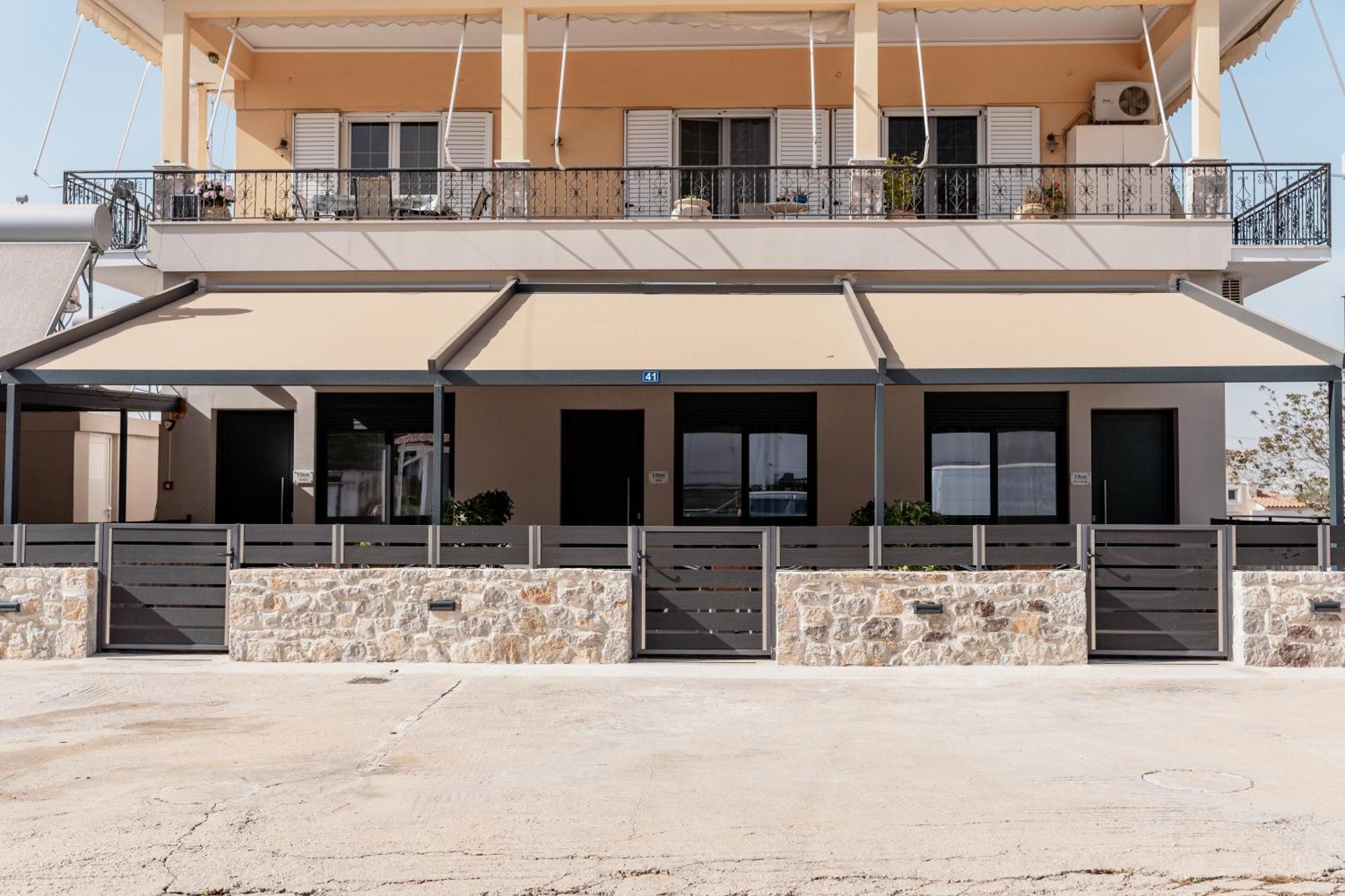 Filion Apartments نافبليو المظهر الخارجي الصورة