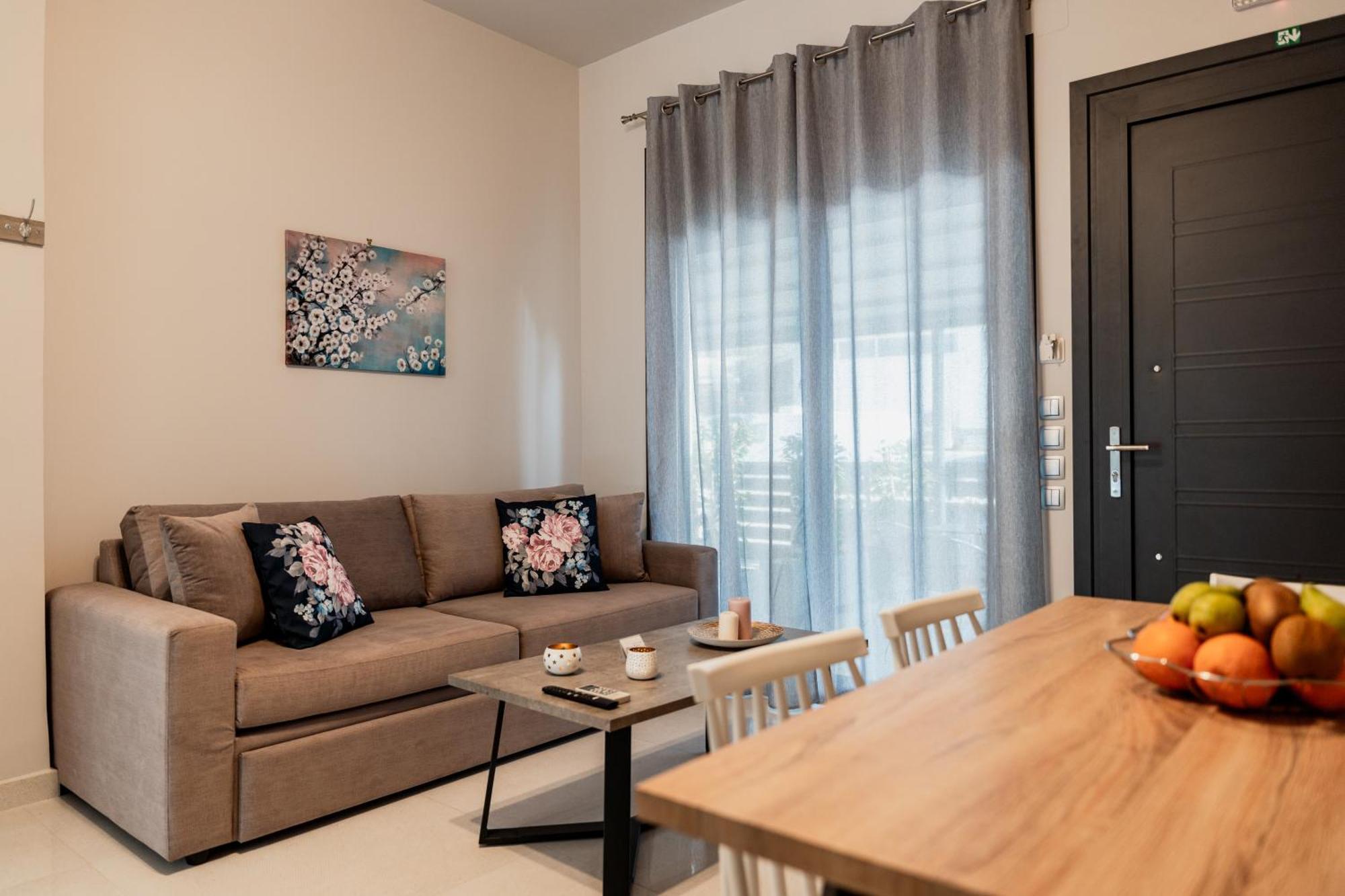 Filion Apartments نافبليو المظهر الخارجي الصورة